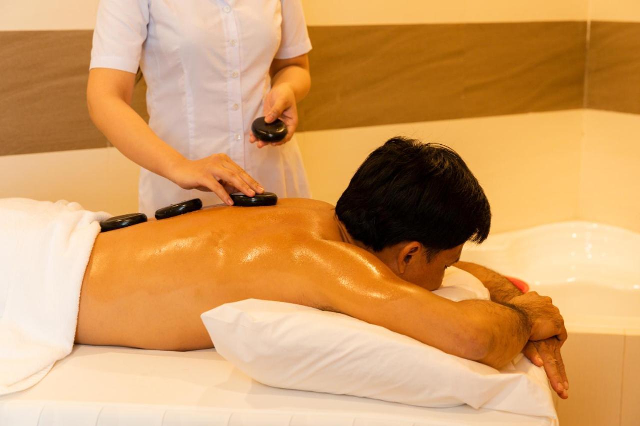 Phuc Ngoc Hotel Rạch Giá Eksteriør bilde